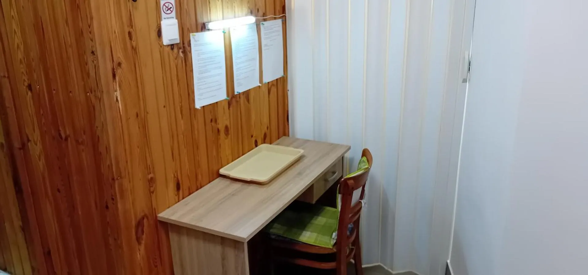 Homestay Gillany Fogado Apartment Debrecen